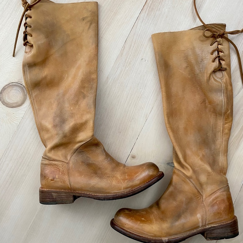 BED STU Womens Manchester distressed leather boots